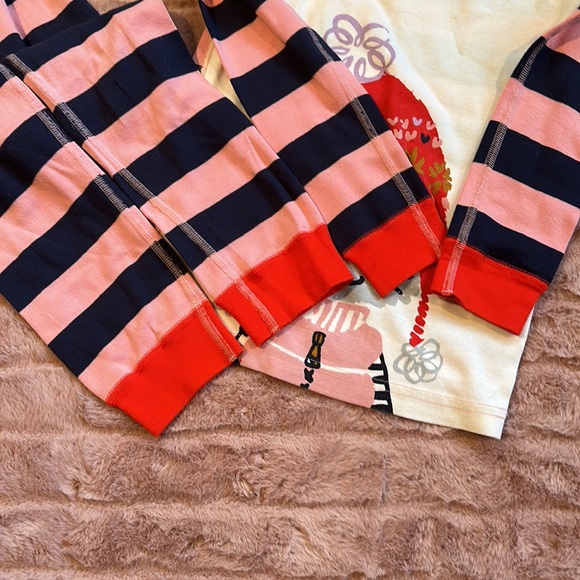 NWOT Hanna Andersson girls’ pajamas, size 150 (12), pink and blue w/ cat - Picture 8 of 10